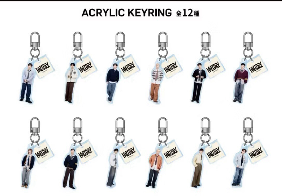 HOLIDAY、NEW 扭蛋吊飾
