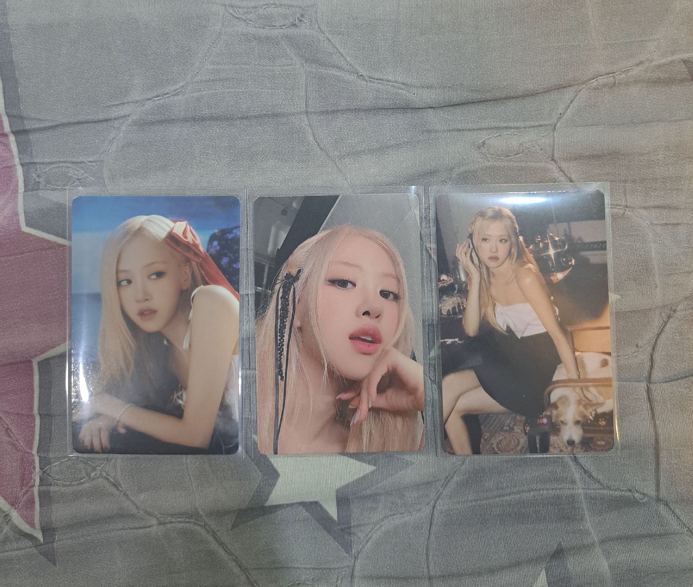 Rosé yg年曆特典卡