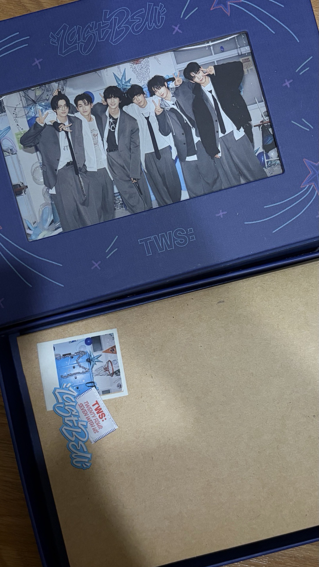 TWS 1st single pb版
