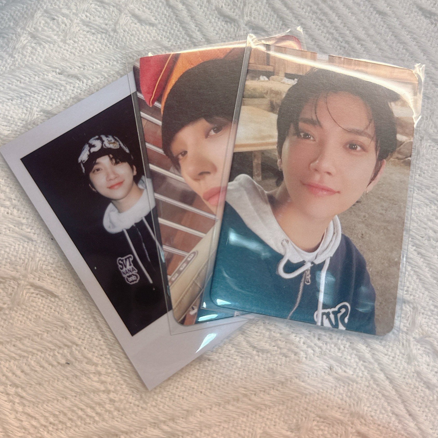 NANA BNB 秀 一套三張