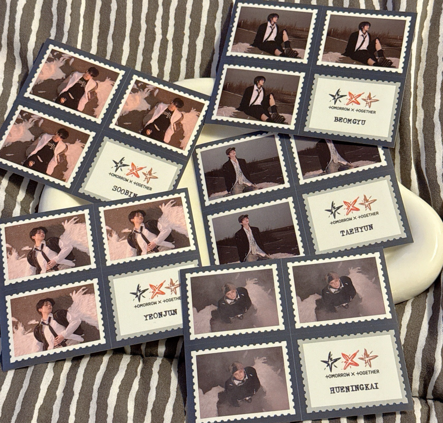 TXT迷六 wvs 電子專特典 貼紙一套