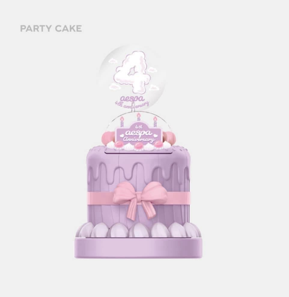  ﾟ𖤐.⋆﻿四週年 蛋糕 冬⋆.˚⊹⁺