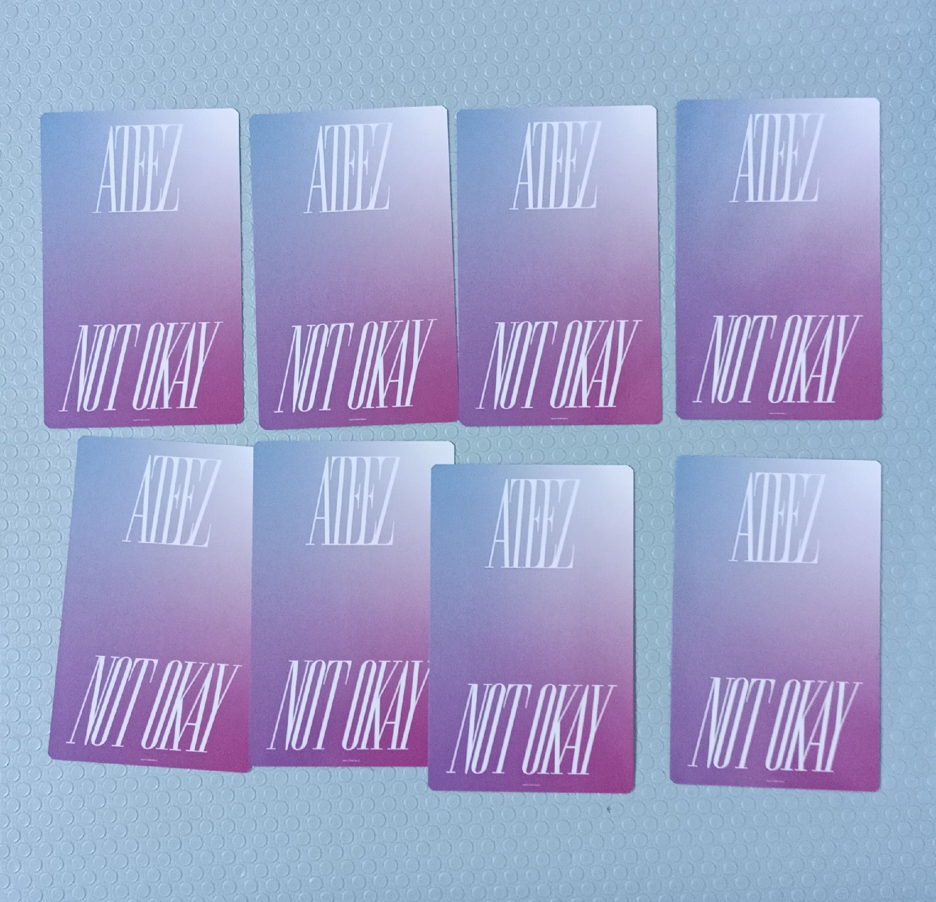 ATEEZ 日專NOT OKAY FC特典 有2套 有一套的旼榮鍾邊邊有廠損(參考圖3/4) 不介意再買