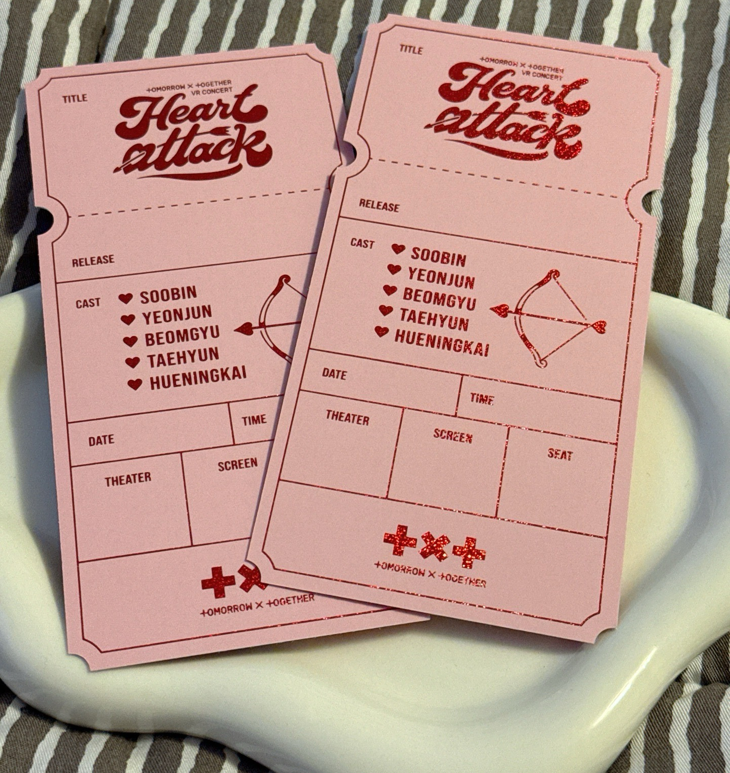 TXT HEART ATTACK VR 貼紙、票卡