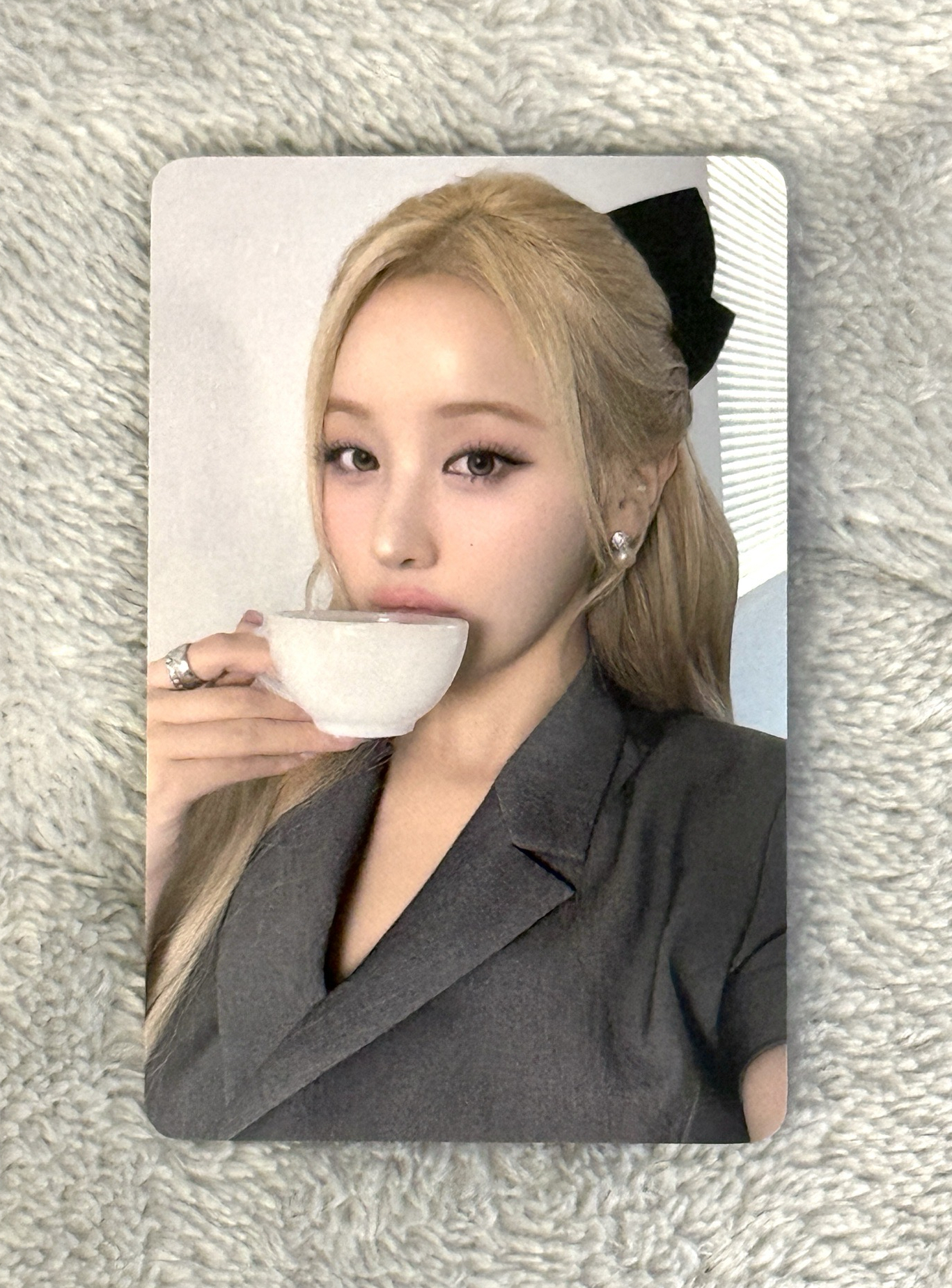 Kiss of Life Belle 場週衣服卡