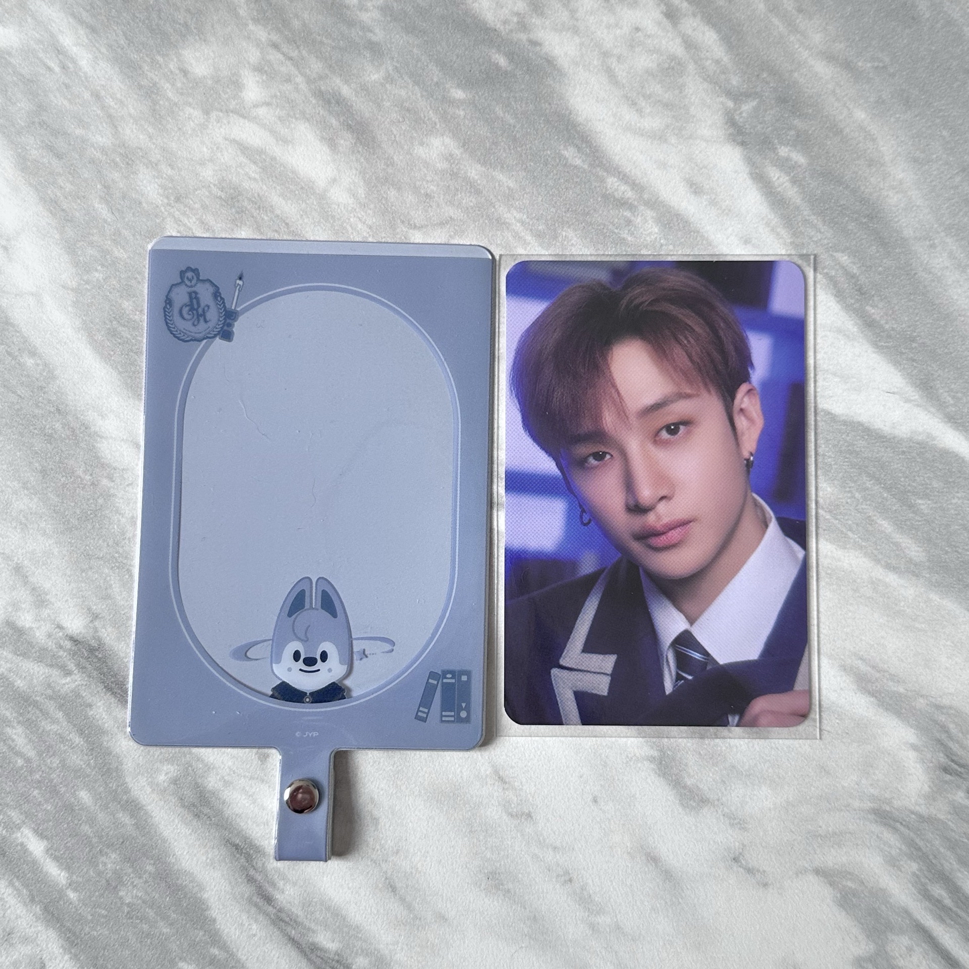 釜山快閃店 手機墊片(含卡）