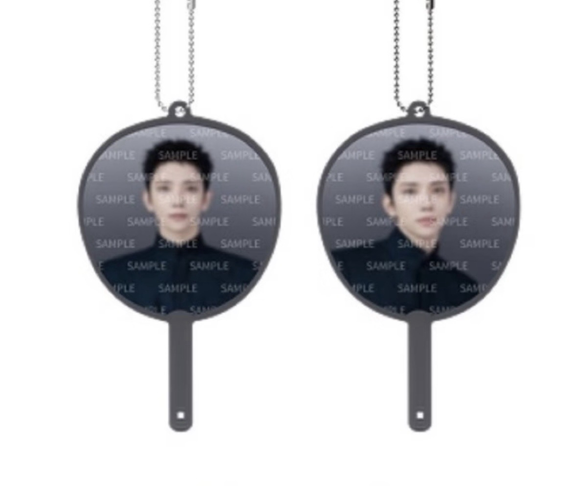 秀小扇 全新未拆