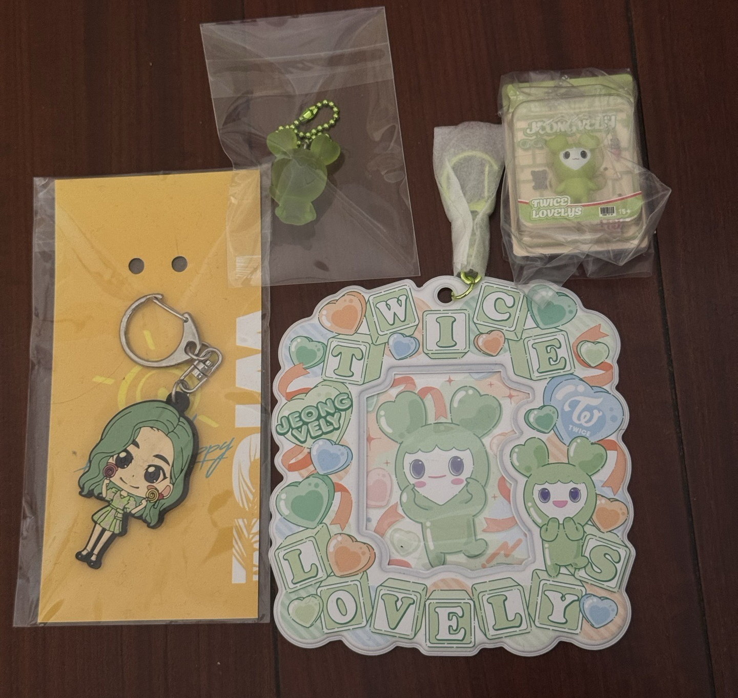 一些定的小周邊