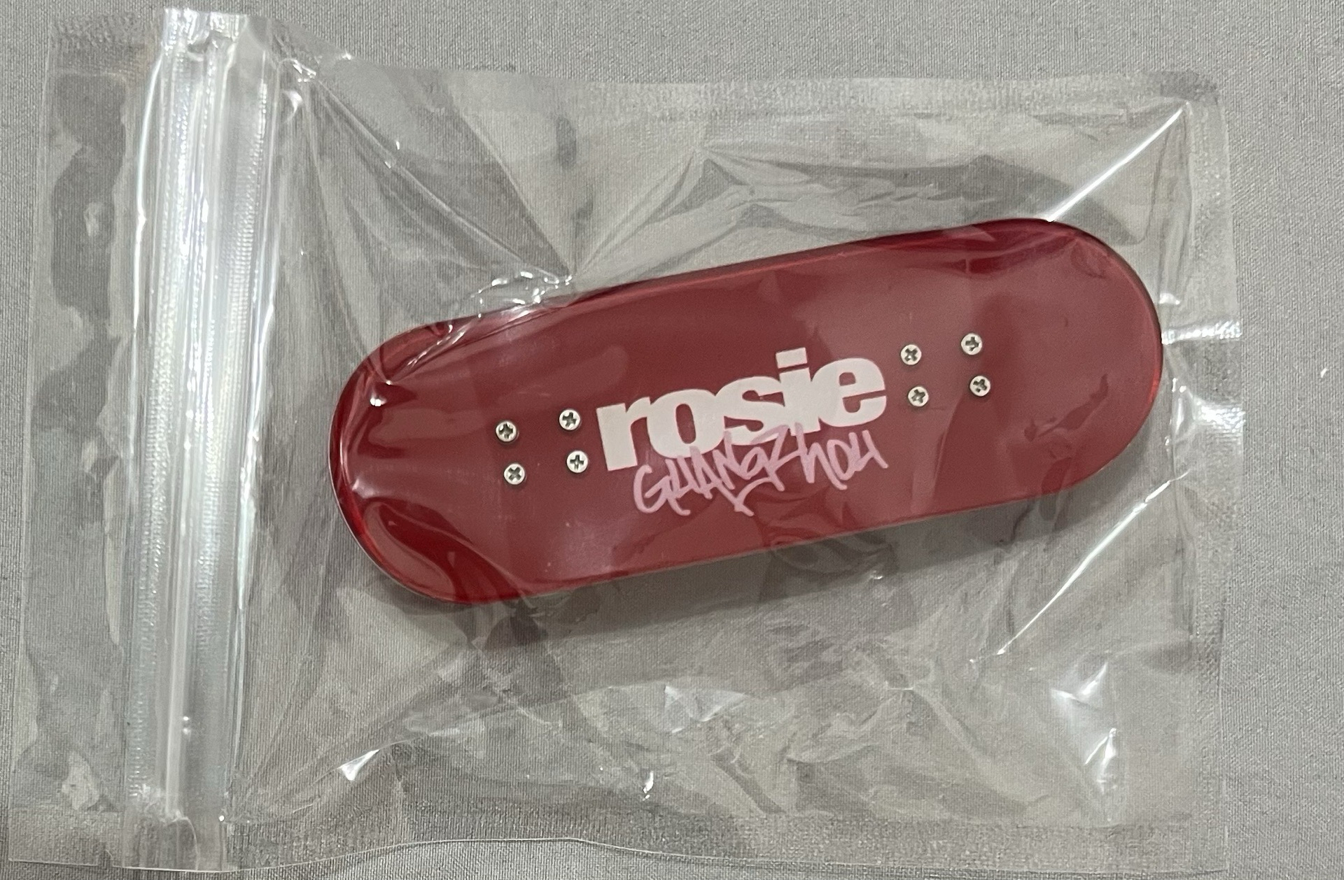 rosie 滑板鑰匙圈（廣州版）