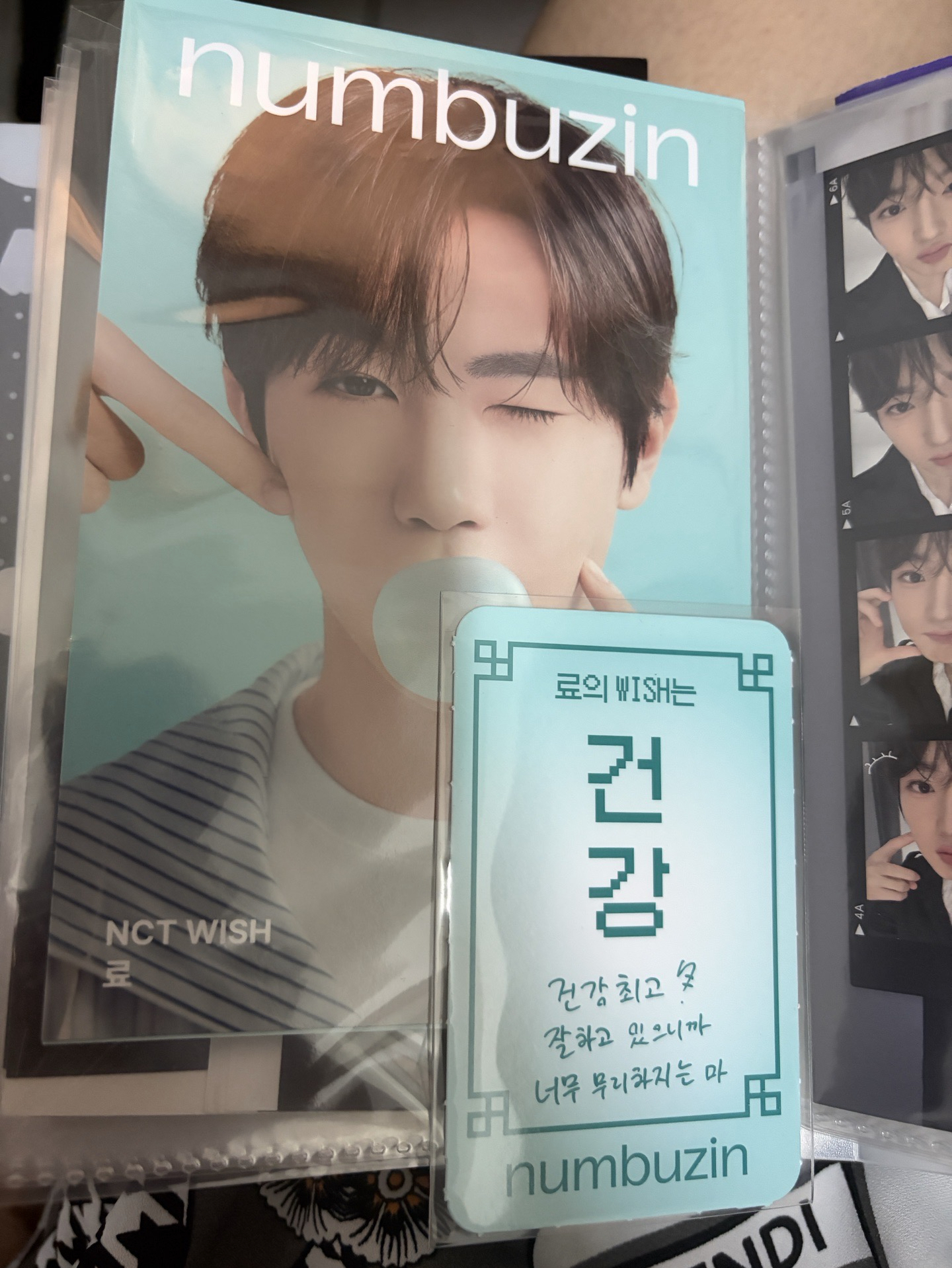 login 日巡翅膀吊飾 yushi 全新未拆