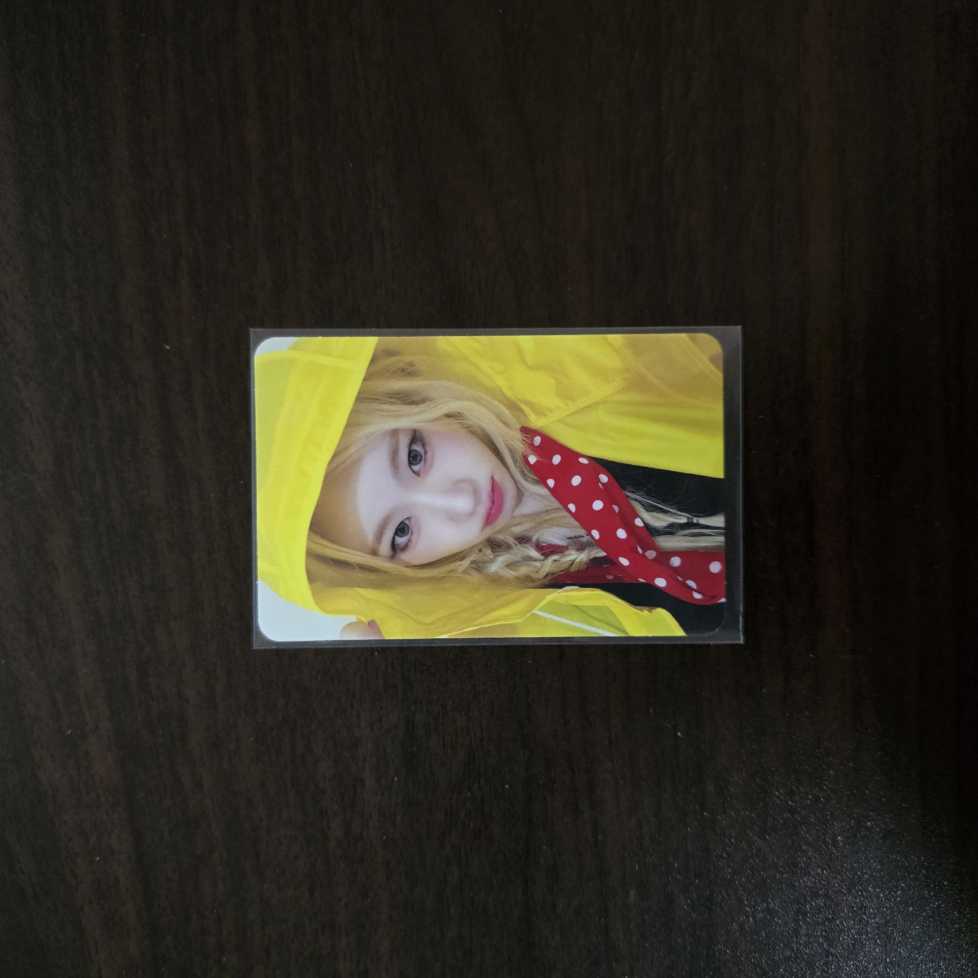 ITZY 彩領 GOLD MS 6.0 簽售卡 雨衣領