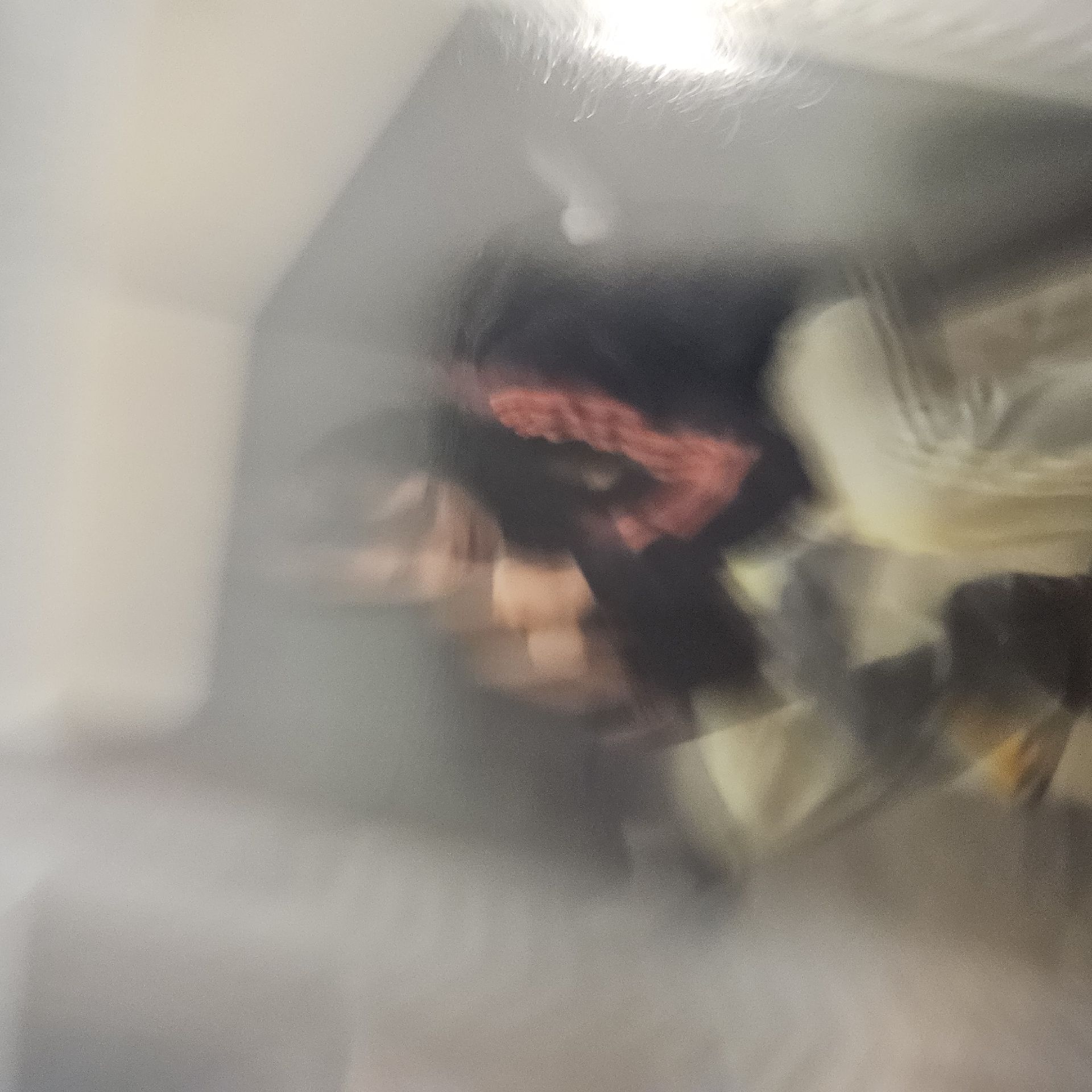 ［暫換到］功夫路易 換 化學老師五律