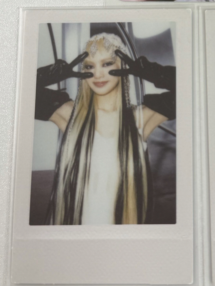 BORN PINK 專輯卡 Gray ver.Pola B ver.