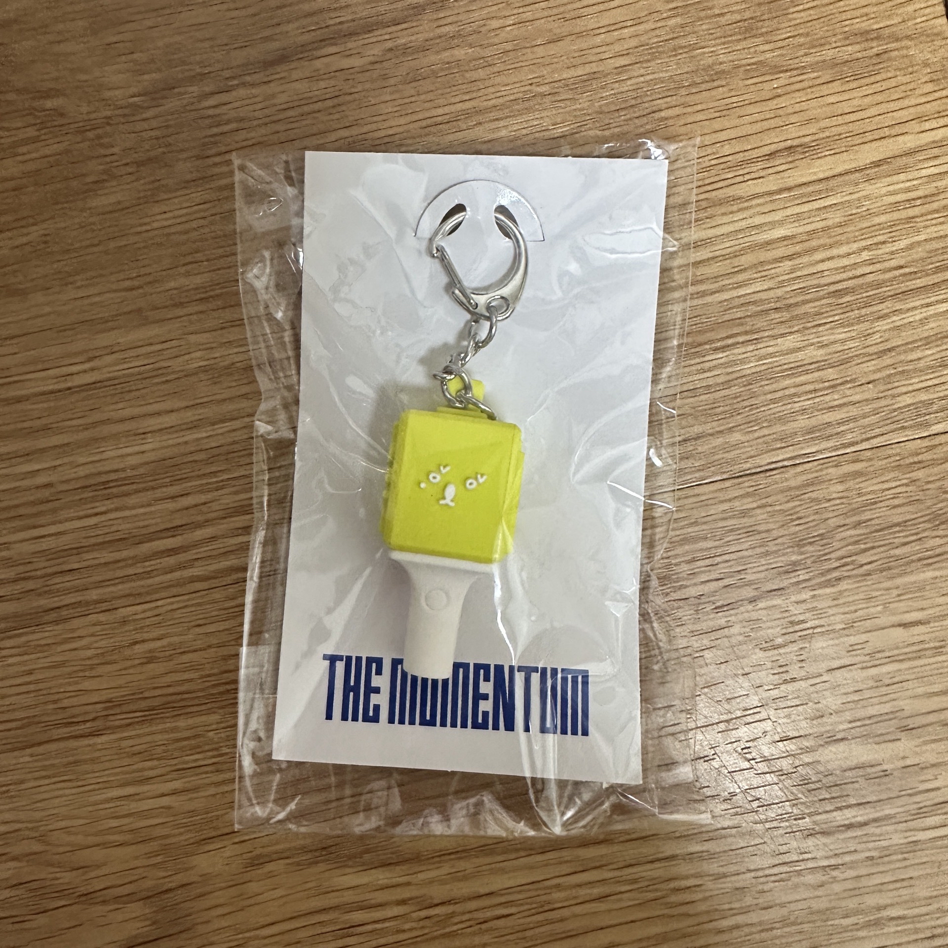 nct127金廷祐 日巡手燈吊飾