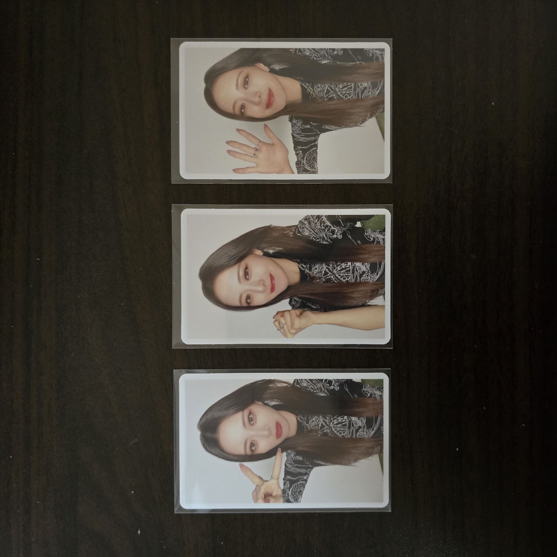 ITZY YUNA Blah Blah Blah 剪刀石頭布