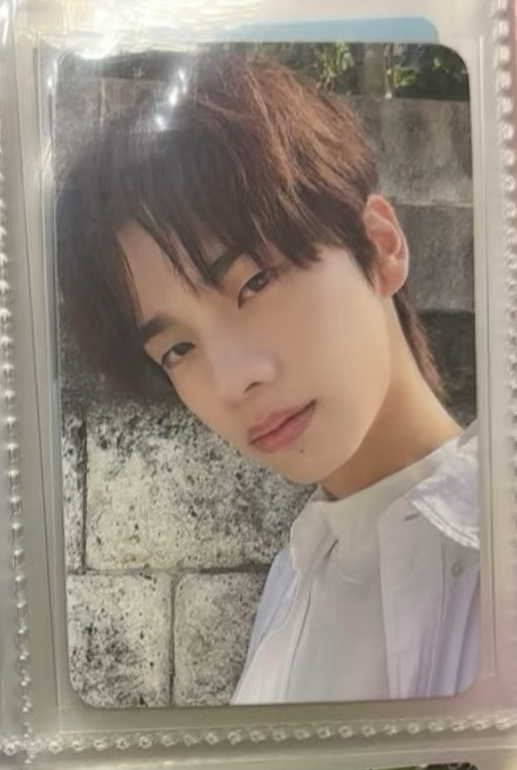 申惟迷一外景卡三張