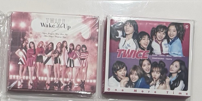 TWICE Wake Me Up 限定A盤/One More Time 