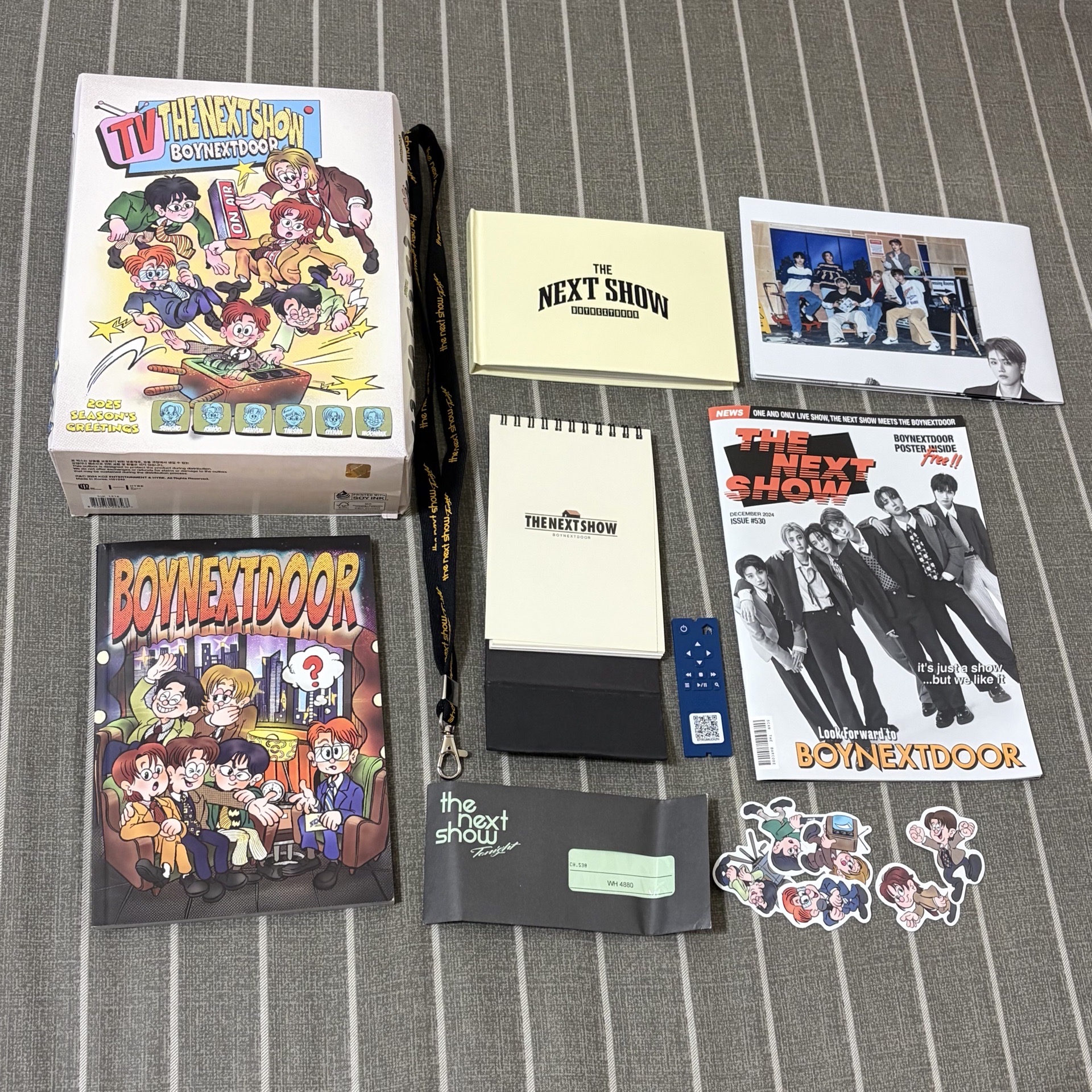 ⚪️25年年曆 僅無小卡/工作證