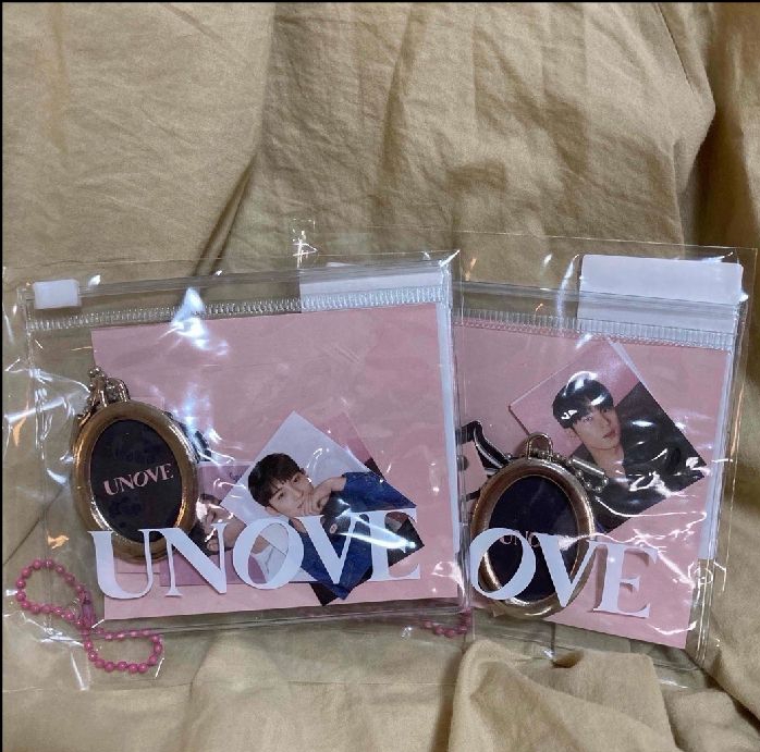 UNOVE鑰匙圈 （單出）