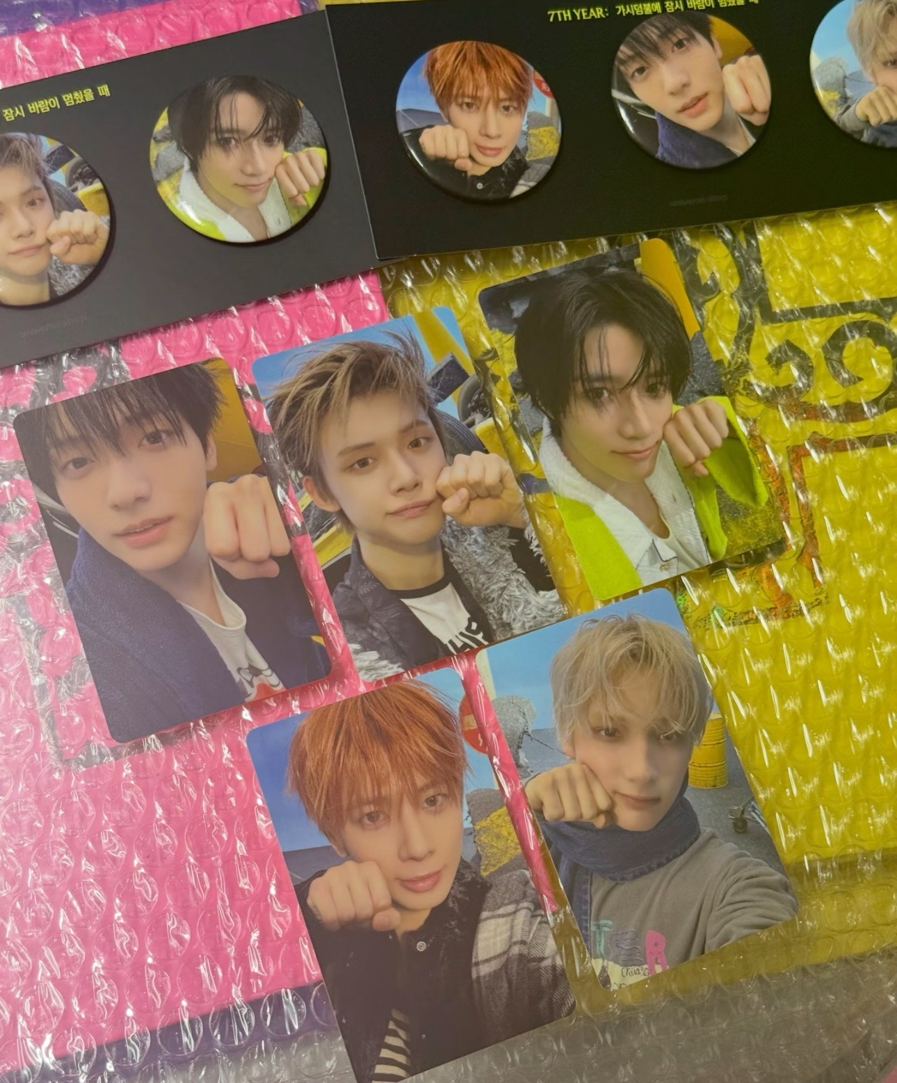 weverse 特典一套+徽章一套