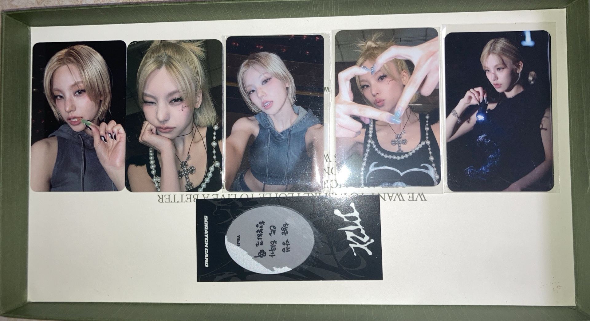 禮志tnvs小卡五張。