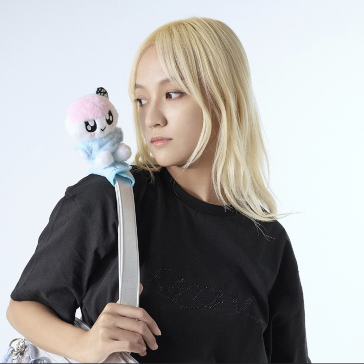 New_ 蹦蹦裝飾坐娃 徽章套 髮夾