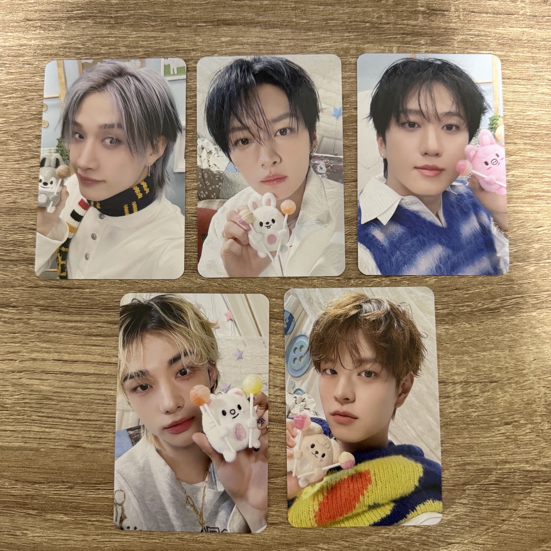 Stray kids 韓國 6期 見面會 4/05 入場禮  小卡 入場卡