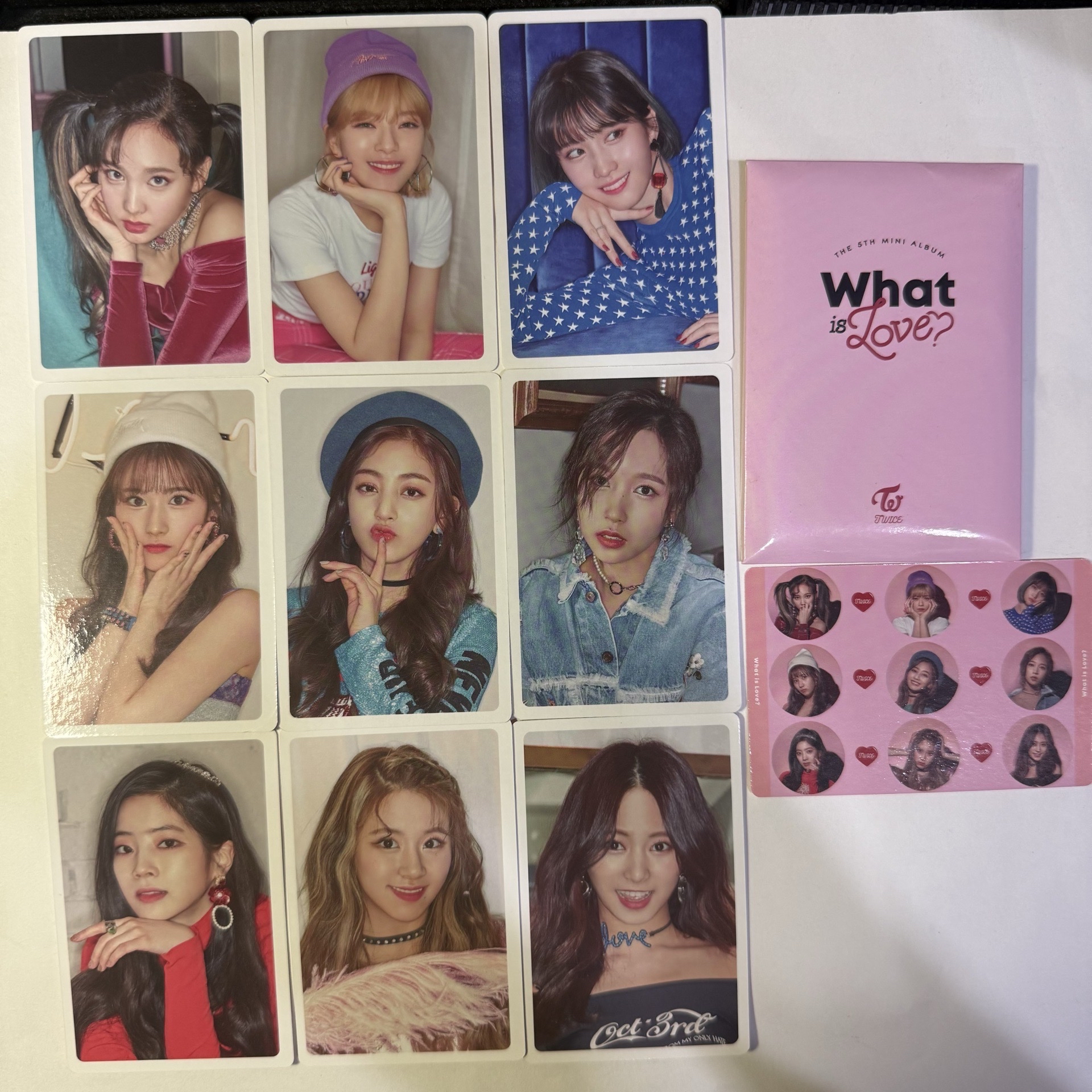 迷五 預售禮全套 What is Love?