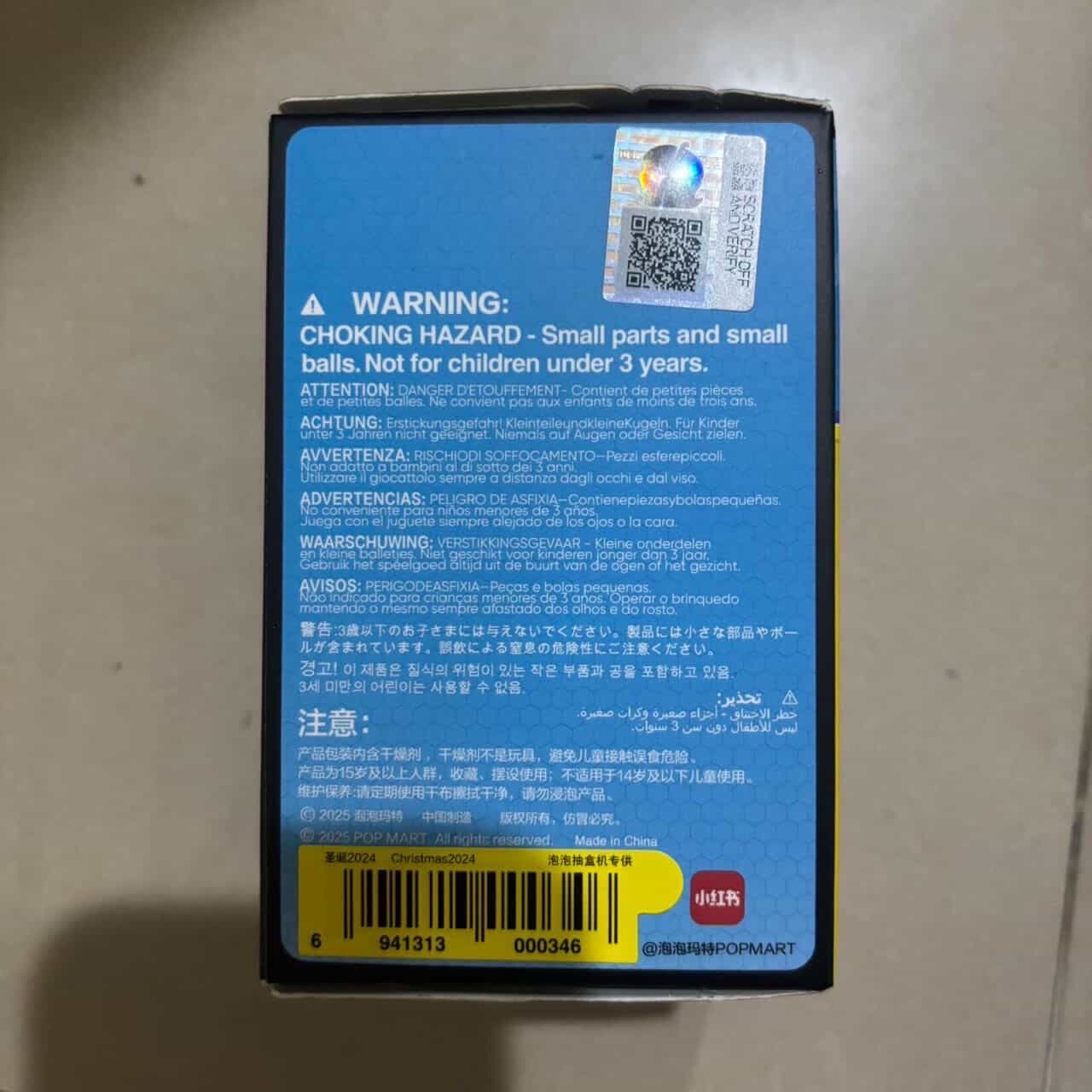 泡泡瑪特molly mega 系列