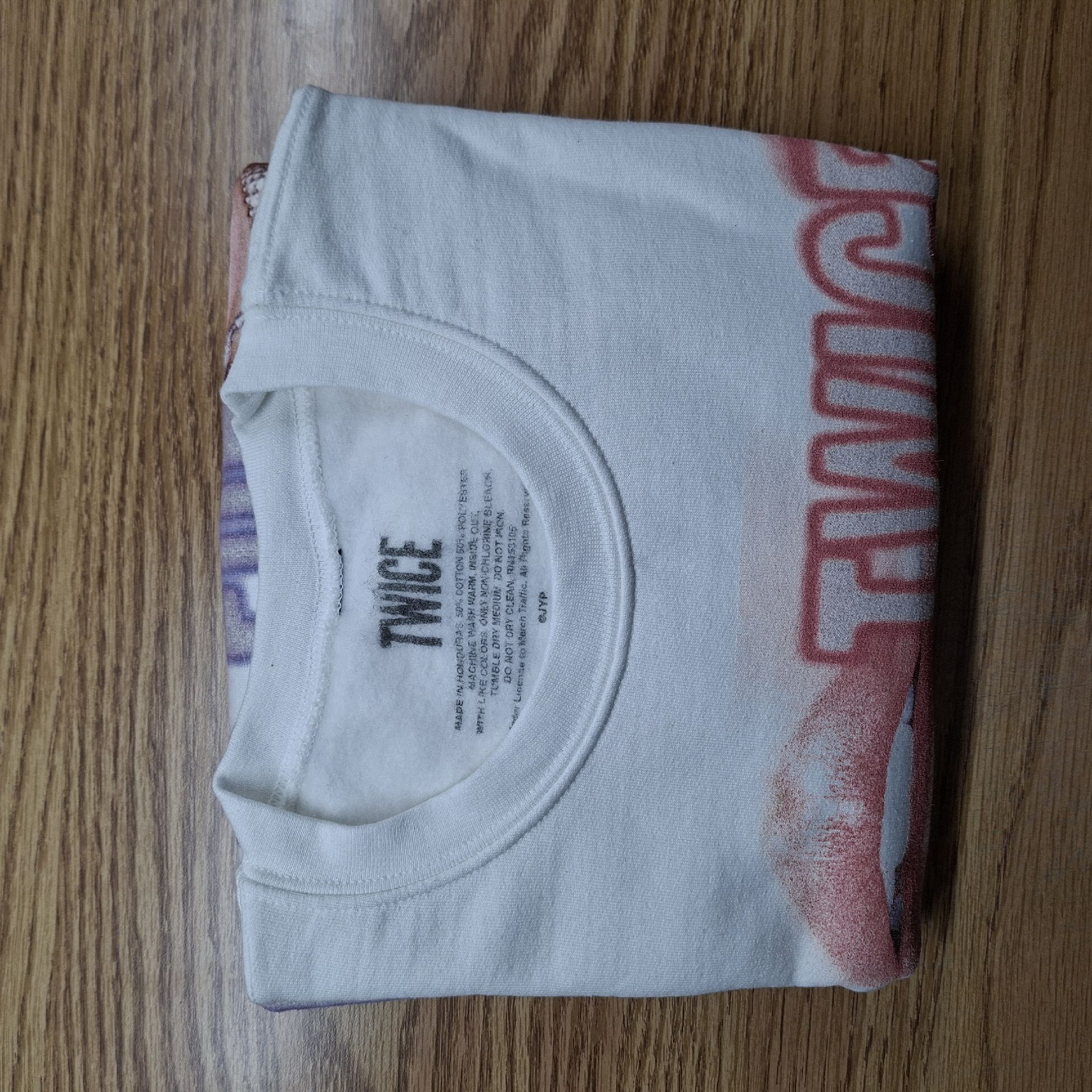 THIS IS FOR 北美場 場周 大學T（M）