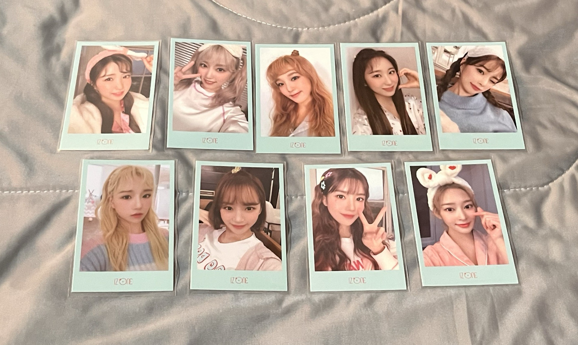 IZ*ONE年曆卡（18張）