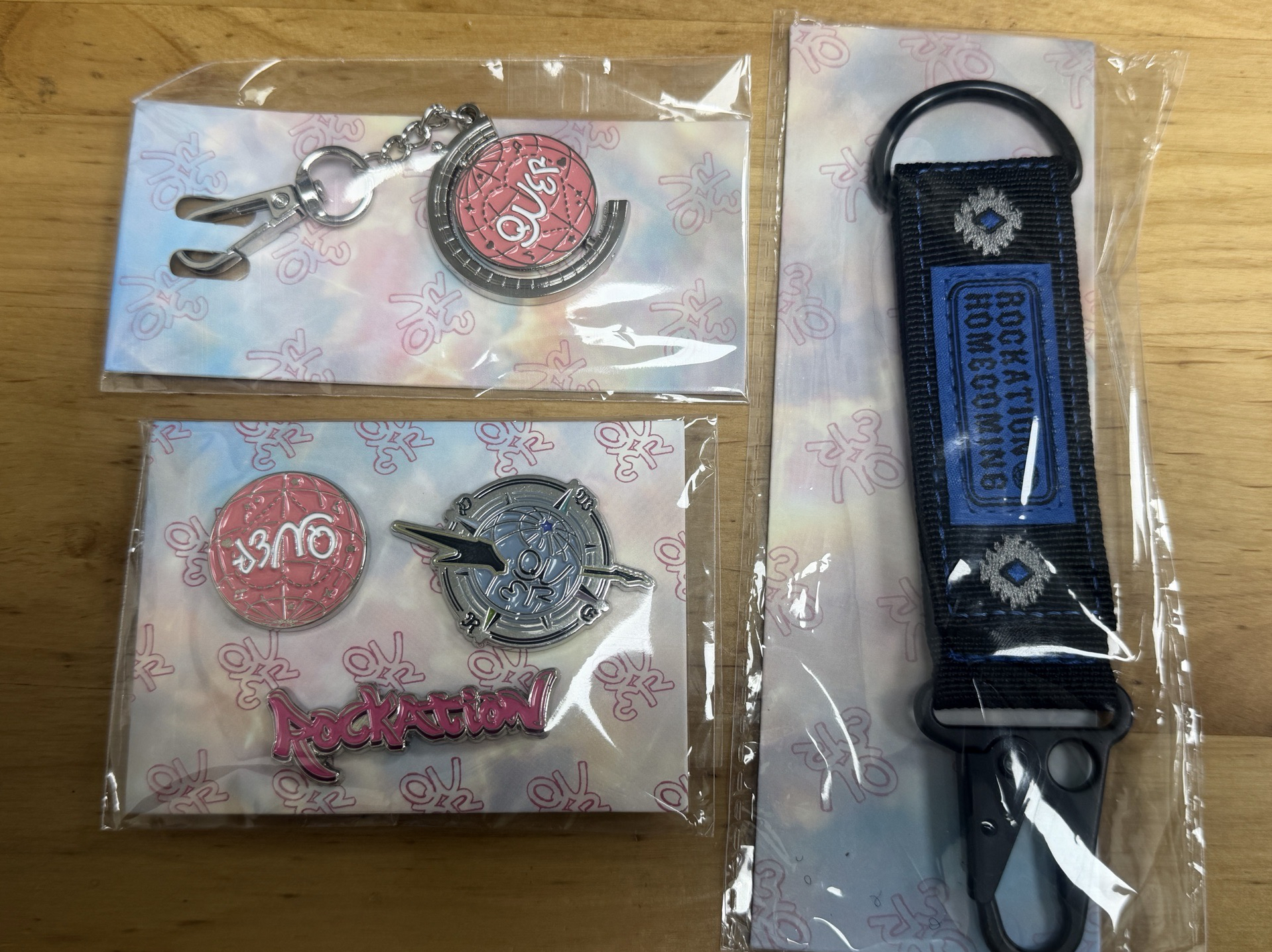 登山扣+鑰匙圈+金屬徽章組