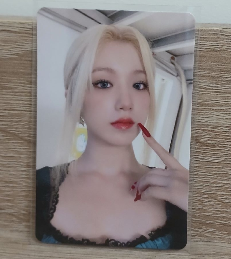 idle 迷五tou金髮戳臉刷🔥