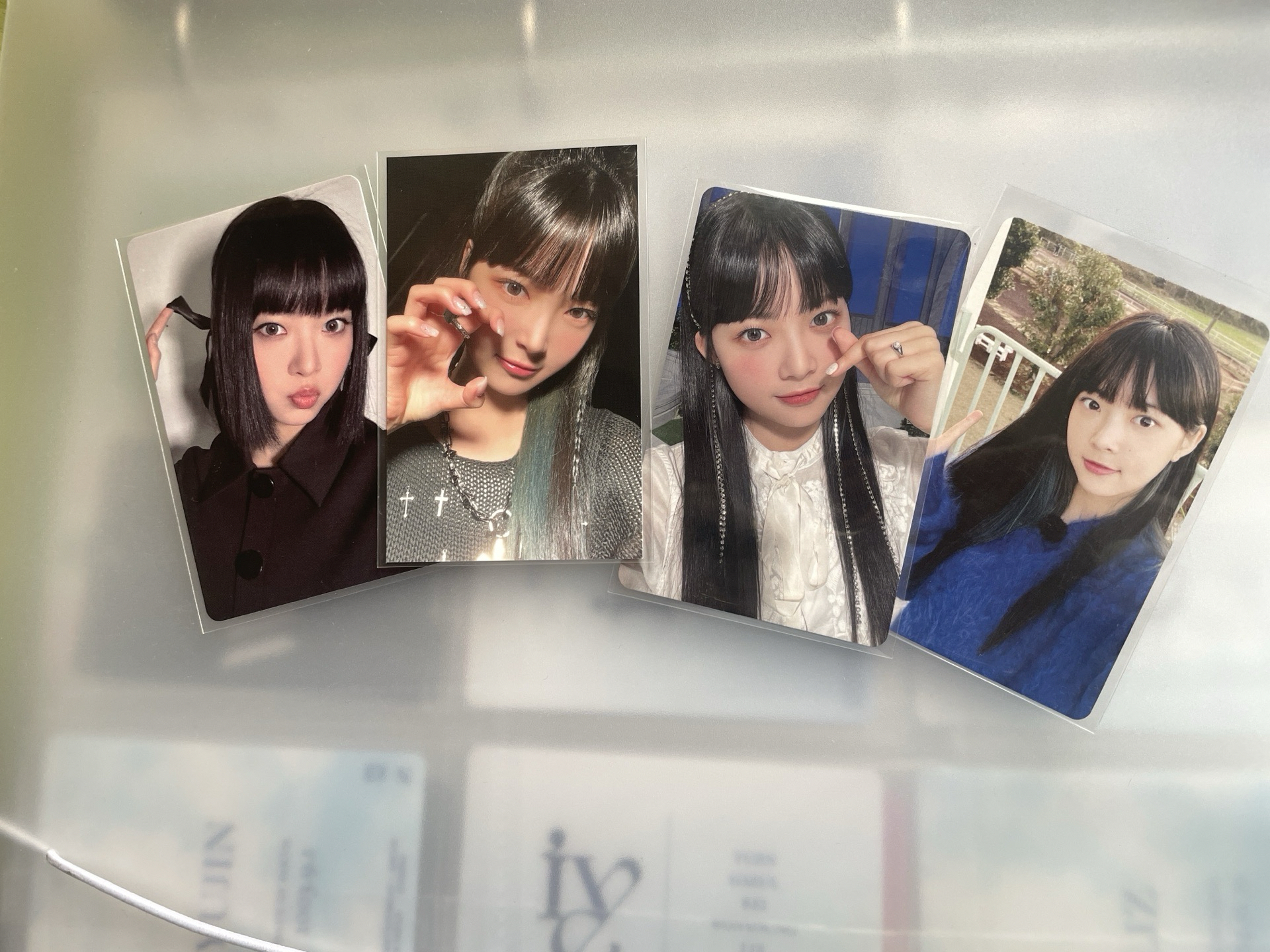 lesserafim 恩採小卡四張合售