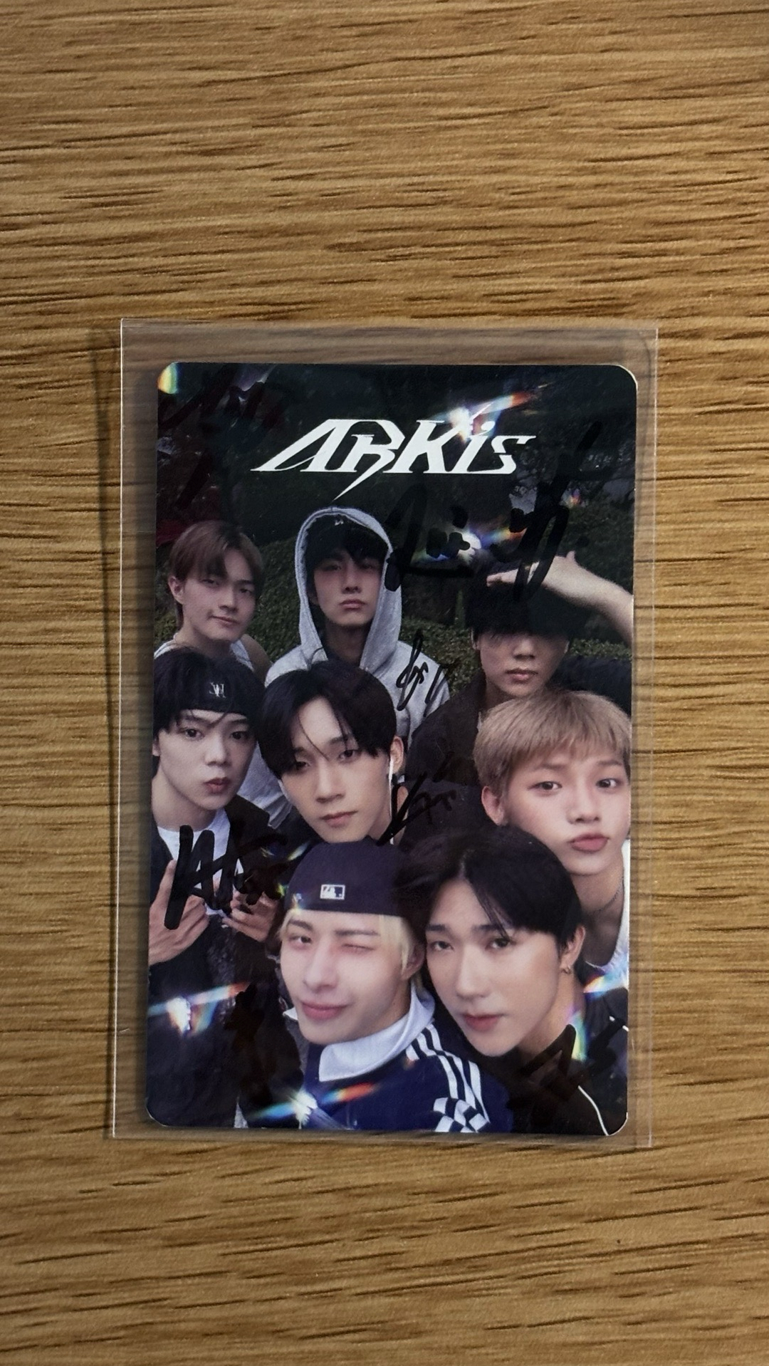 新普利 一日店長 ARKis 全員親簽小卡