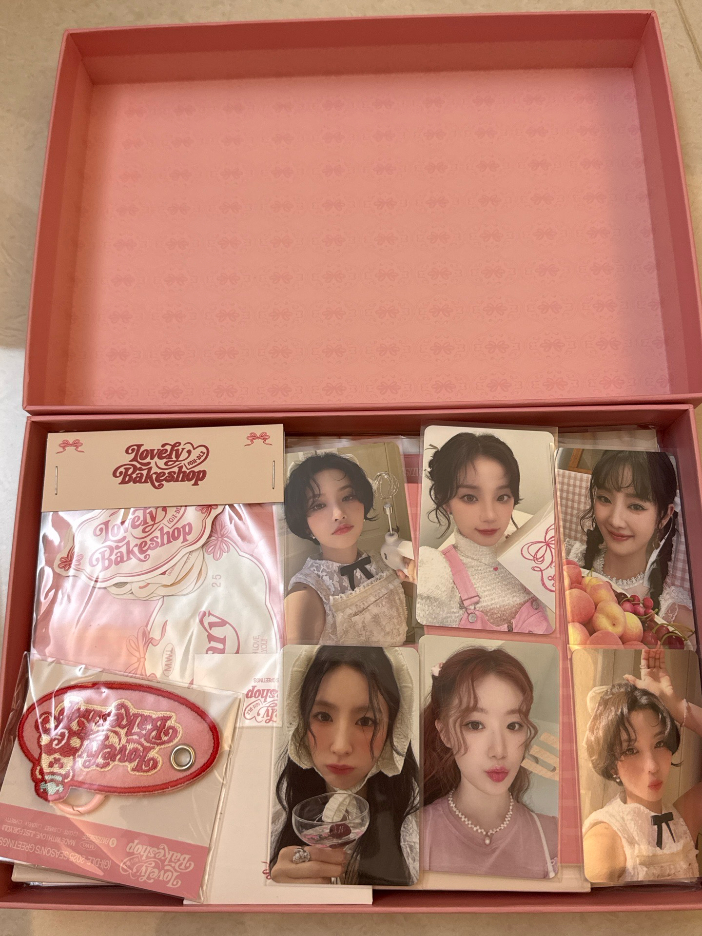 2025年曆 小卡都在