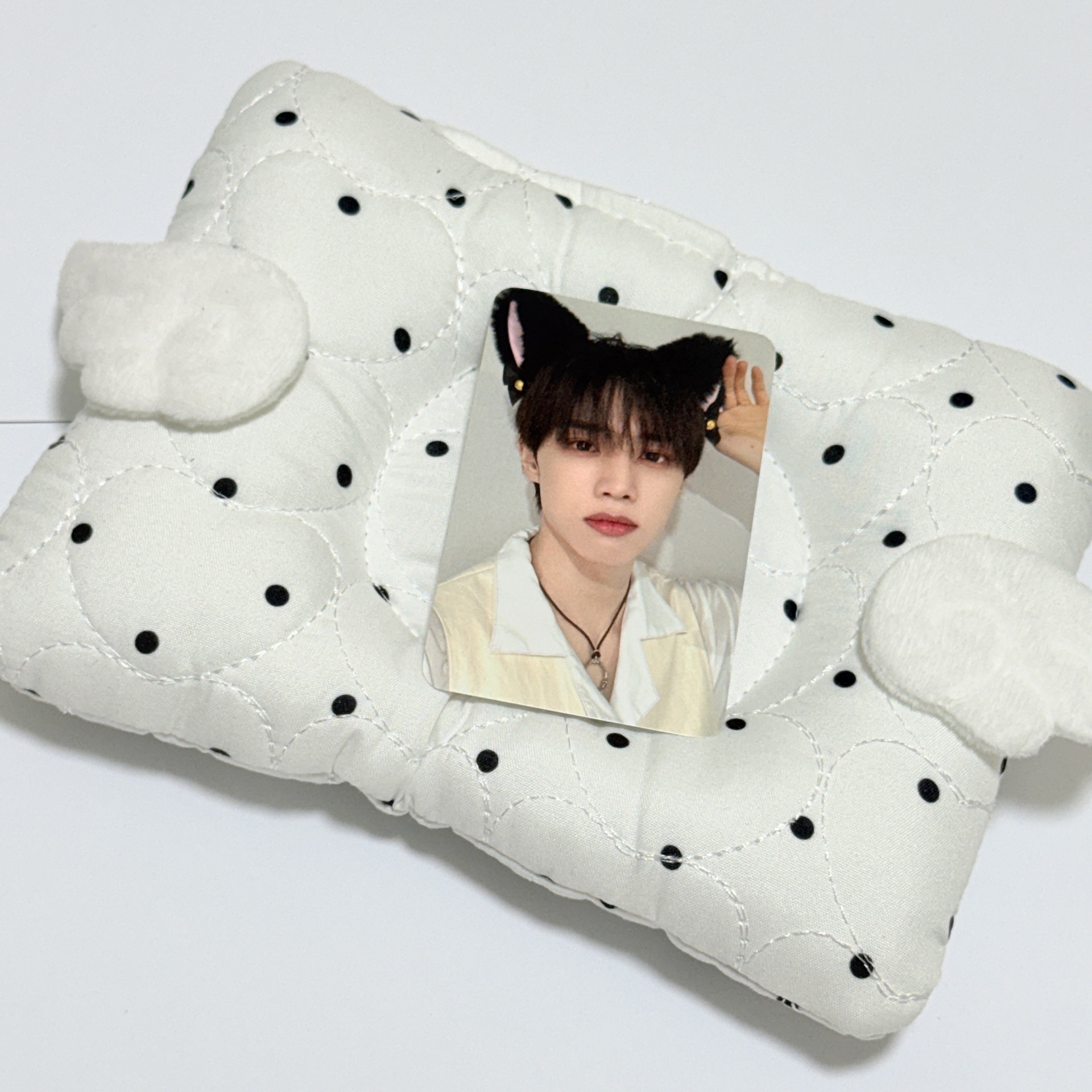 貓耳旴（頭上有洞）