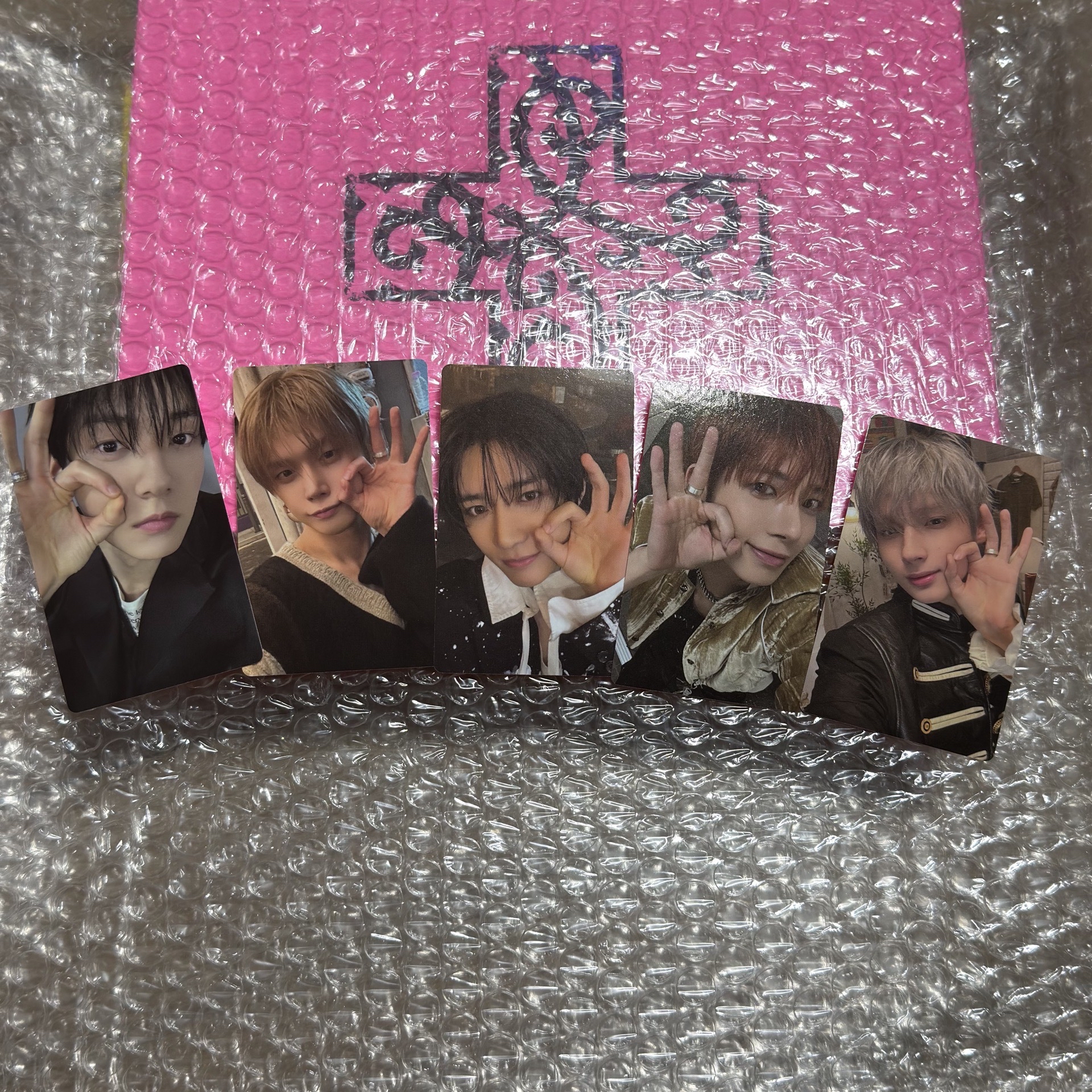 TXT SC場限一套 4/20回台寄出