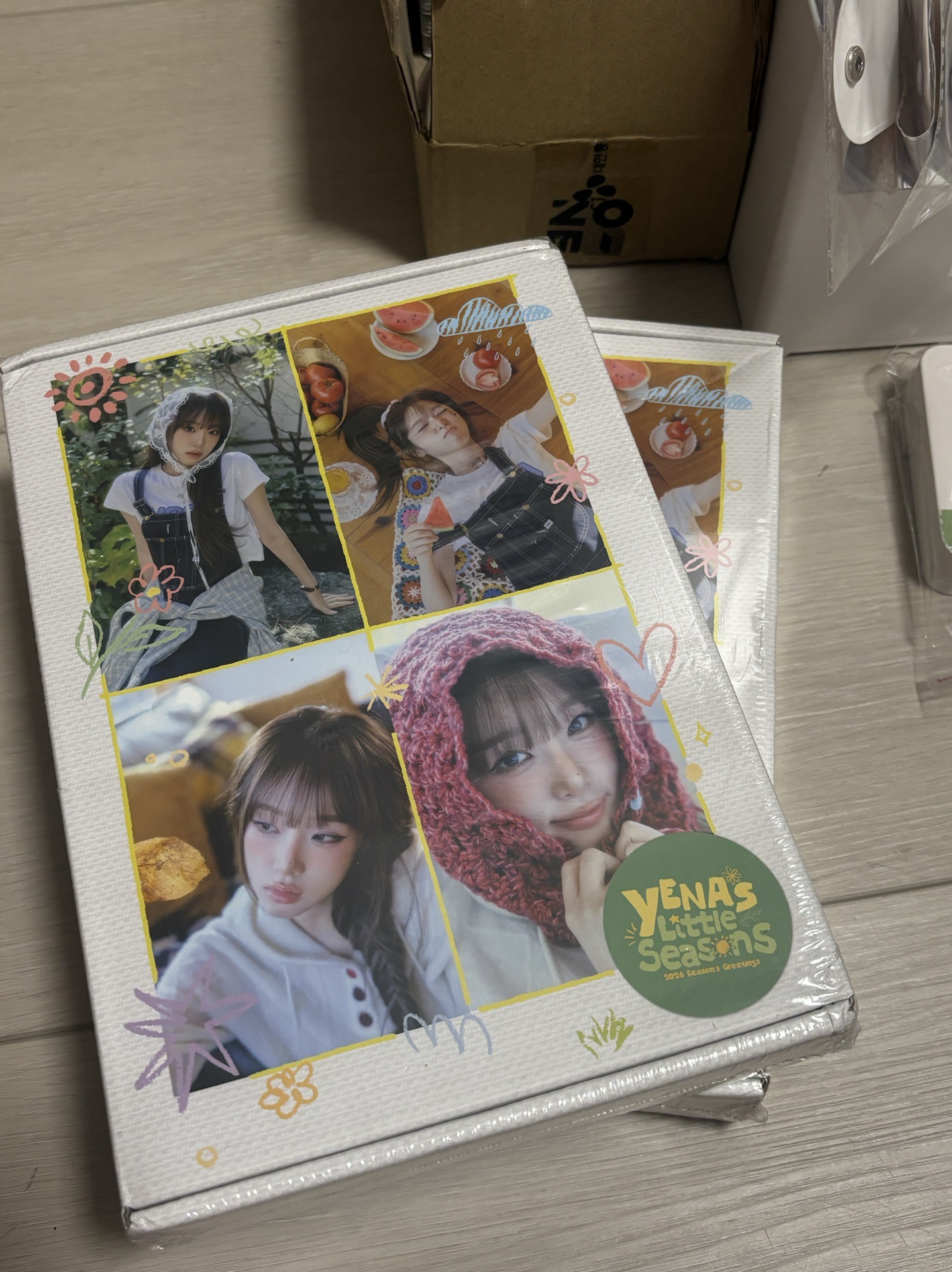 Yena 2026年曆 未拆