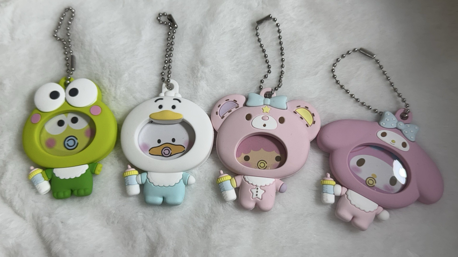 三麗鷗 徽章可換臉別針吊飾