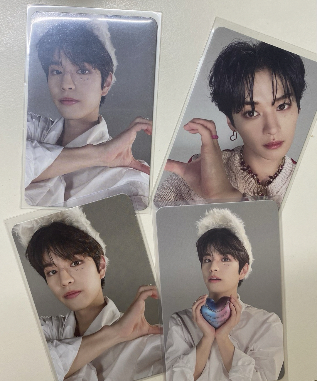 離危比心🫶🏻金小狗自己比心（⋯❤️）