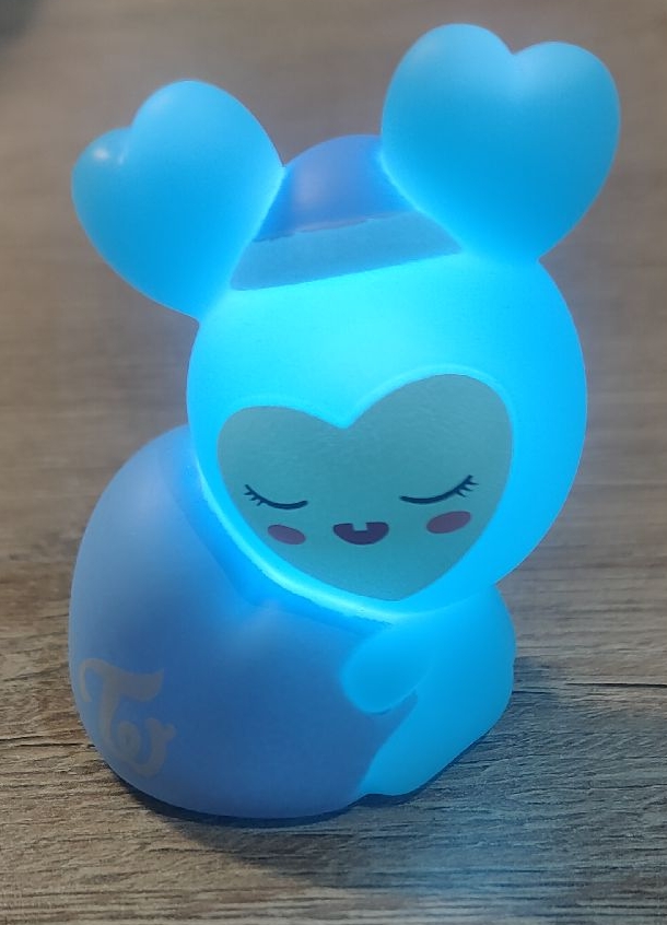 娜夜燈（可正常發光）已拆無紙無殼