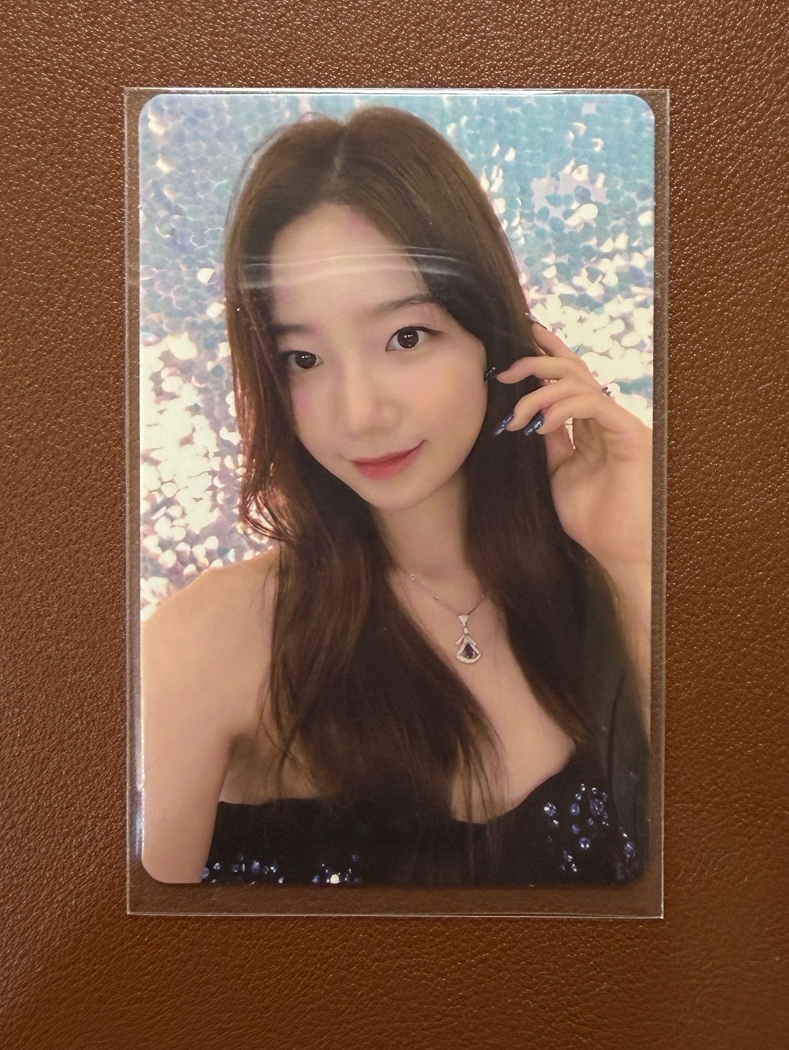 ANTIFRAGILE m2u 簽售卡 葉