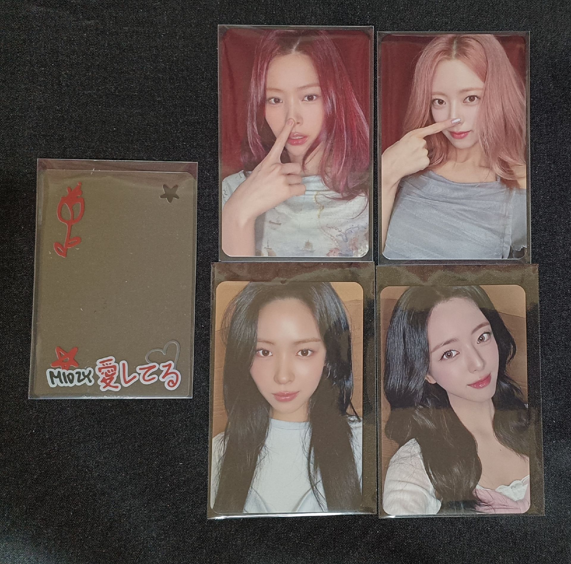 itzy 雙申整圖售