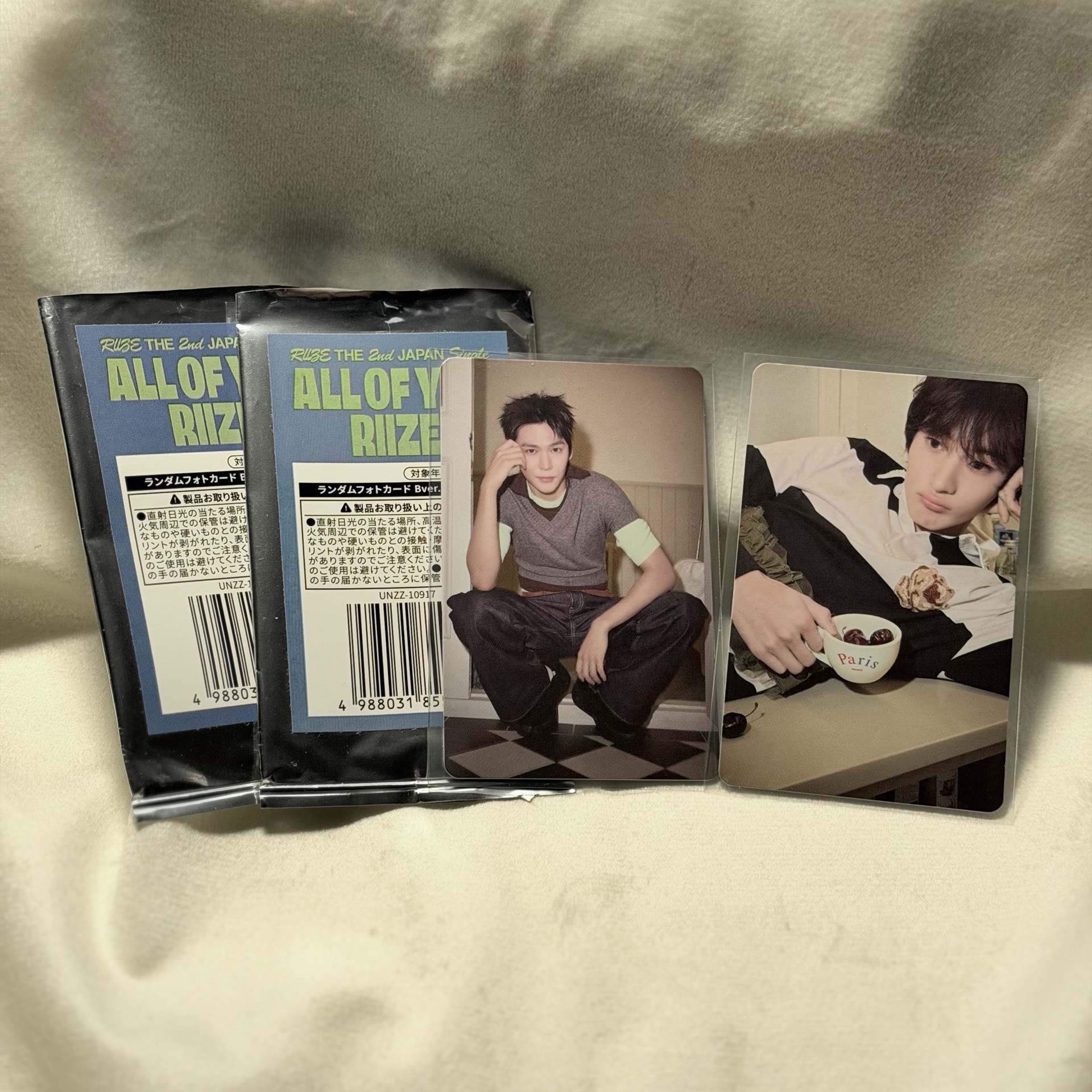 原宿環球限定 隨機卡