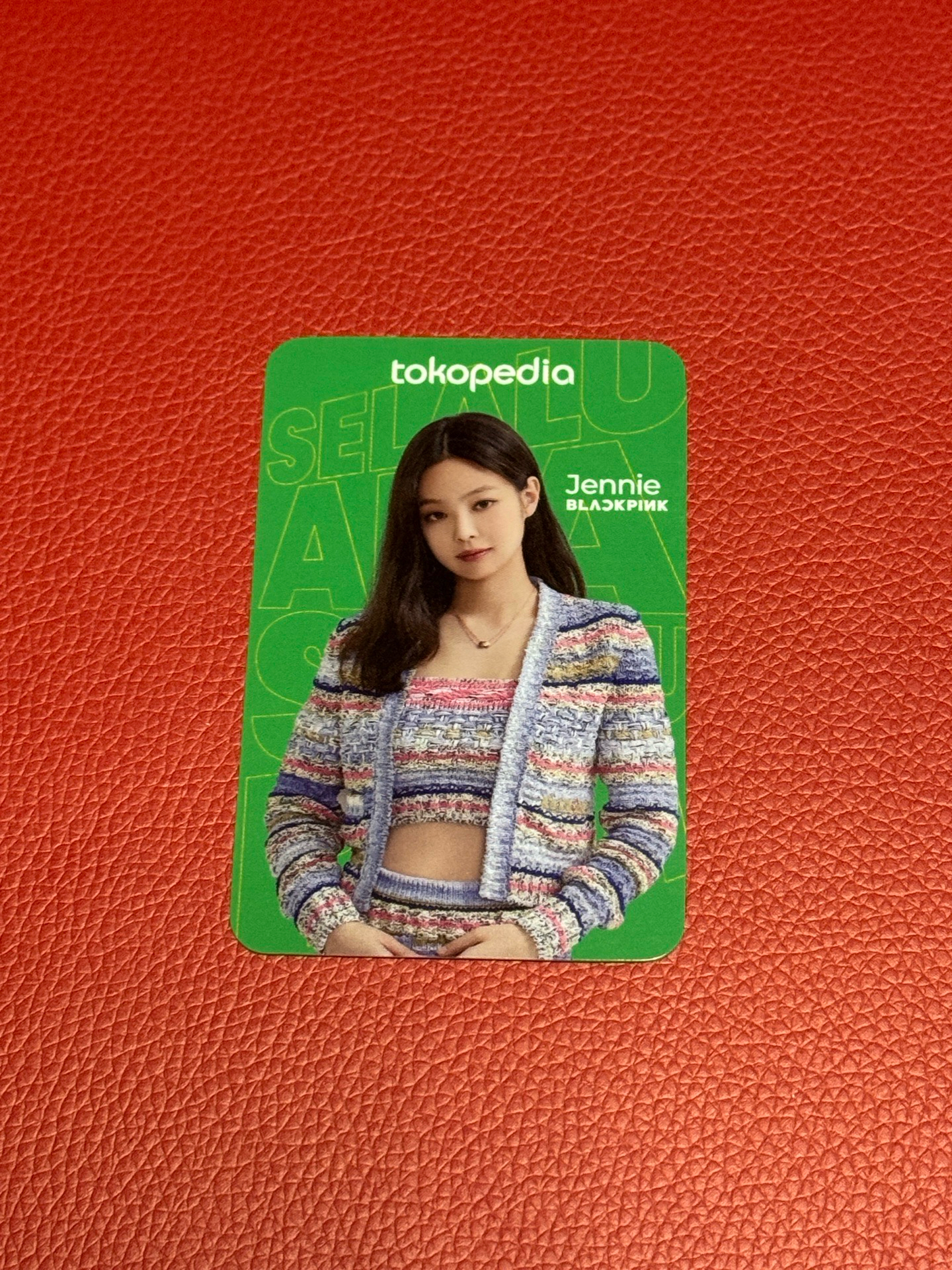 tokopedia 代言卡 Jennie