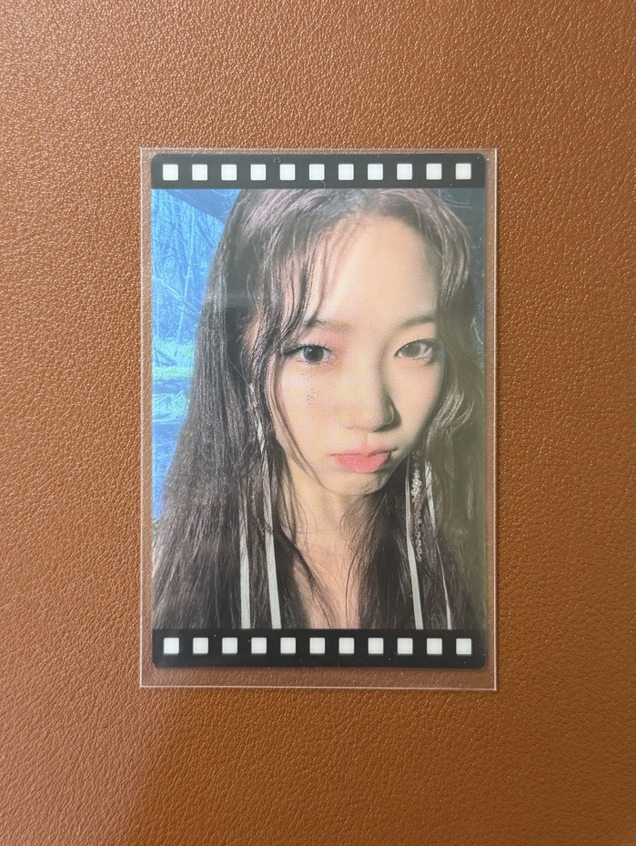 EASY k4 特典卡 預售 葉