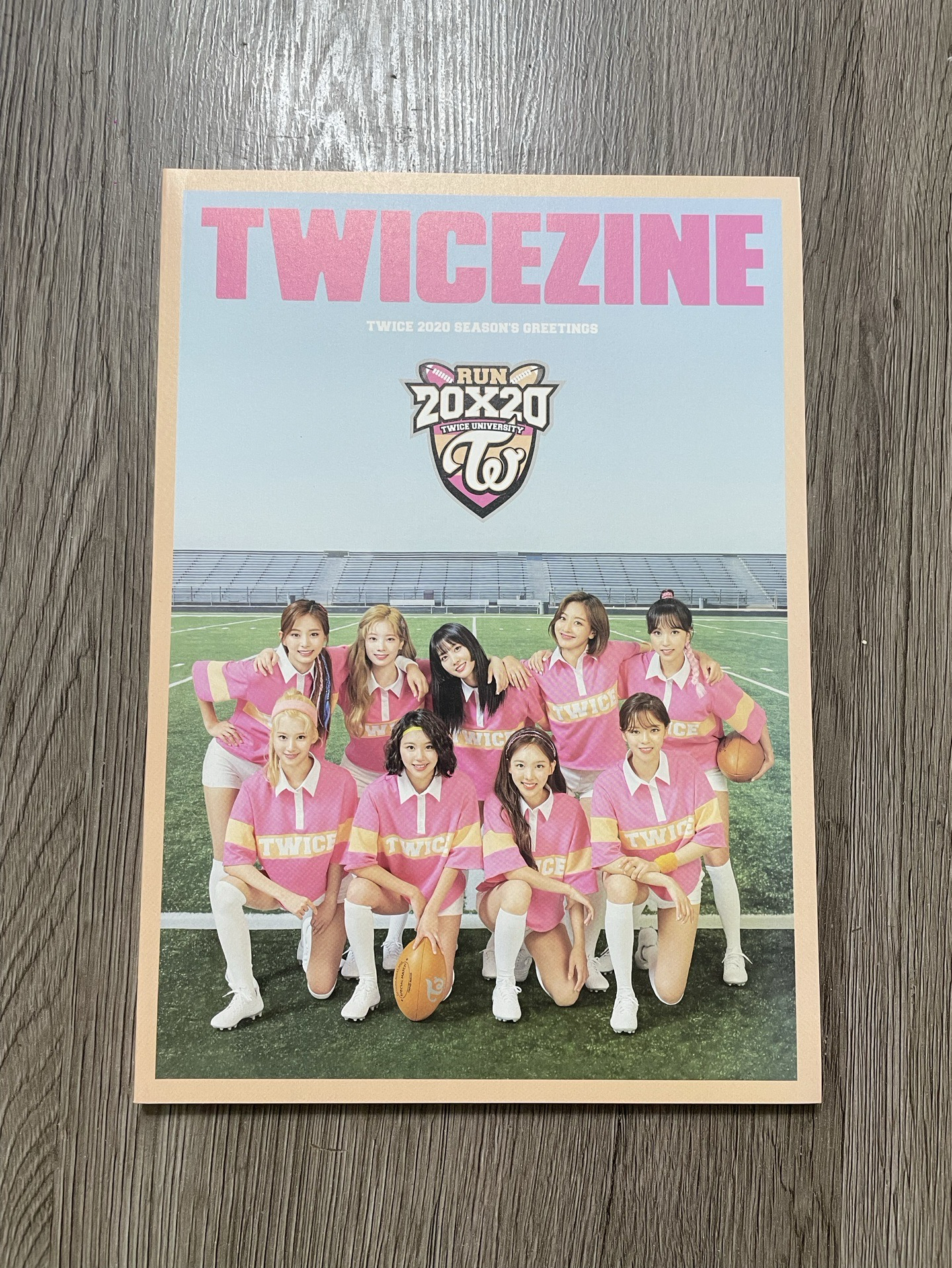 Twice_Run20x20韓年曆寫真本Twicezine