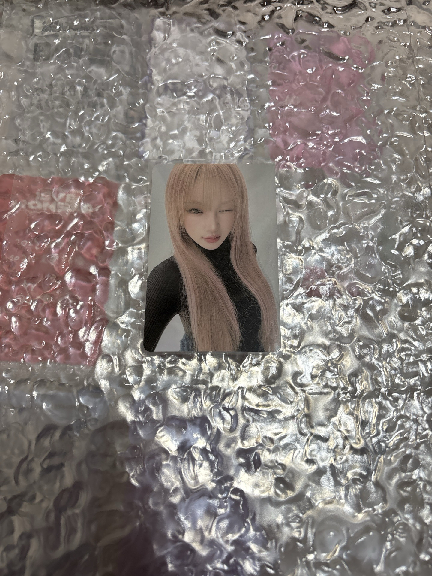琦