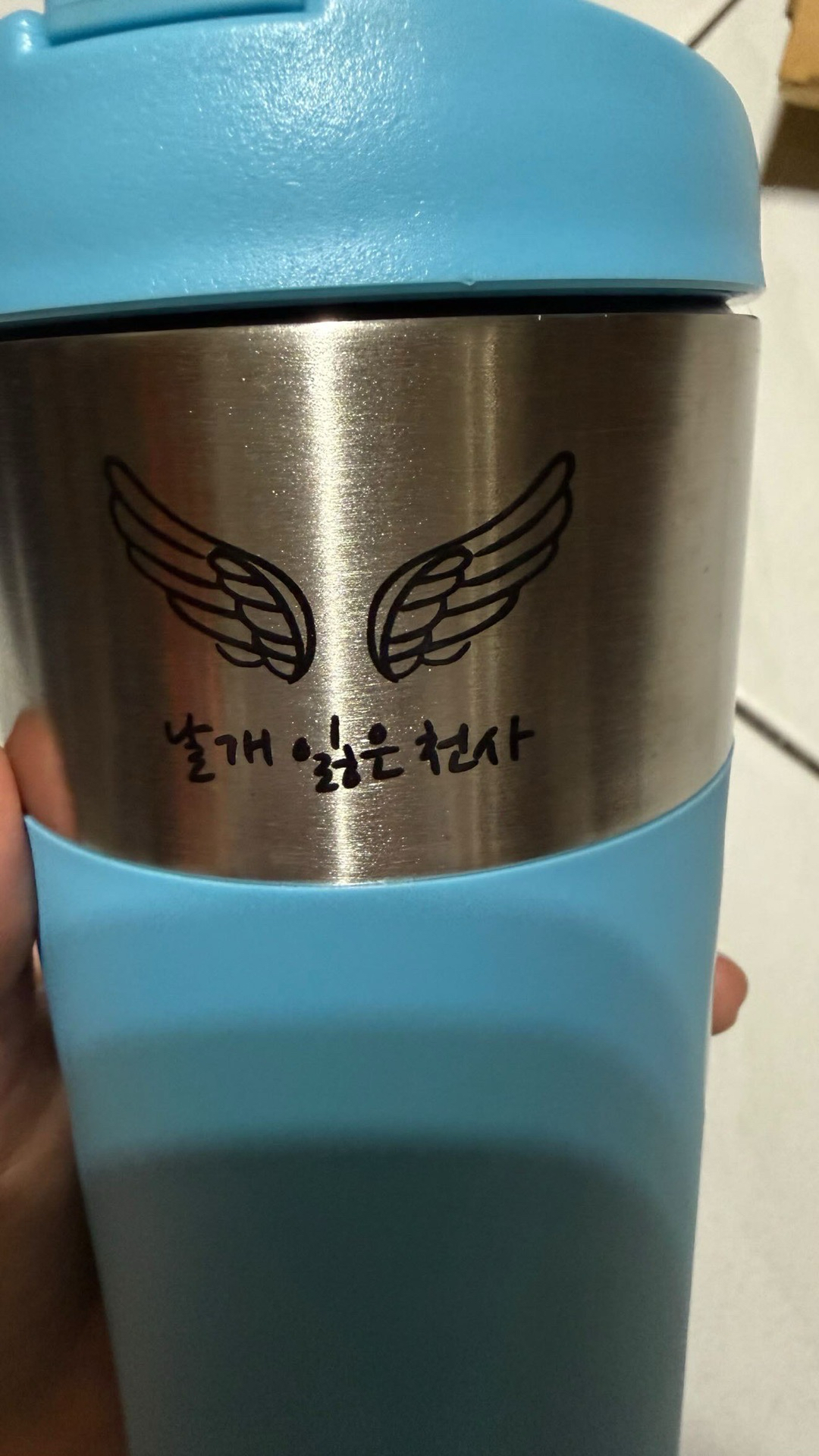 利特圭賢咖啡廳「KONA BEANS」官方保溫杯周邊